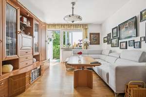 Gepflegte 3-Zimmer-ETW mit verglaster Ost-Loggia & Garage / Verkauf auf Nießbrauchbasis – Die vollständige Adresse der Immobilie erhältst du vom Anbieter., 81925 Oberföhring, München – Vorschaubild 3