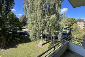 Frisch renovierte 2,5 Zimmer-Wohnung mit Balkon und modernisierten Tageslichtbad mit Wanne – Fregattenstr. 16, 23558 Buntekuh, Lübeck – Vorschaubild 7