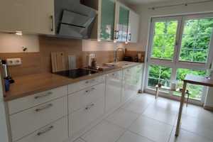 Wohnen am Eichwald - Exklusive 3 Zimmer Wohnung mit EBK, Lift, TG - barrierefrei!! – Hahnenfeldstraße 11, 86825 Unterallgäu (Kreis) – Vorschaubild 2