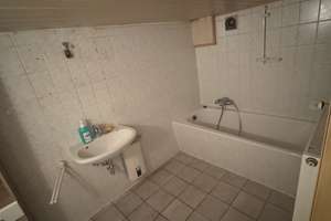 Ansprechendes und modernisiertes 6-Zimmer-Reihenhaus mit luxuriöser Innenausstattung in Duisburg – Schloßstraße 41, 47179 Aldenrade, Duisburg – Vorschaubild 27