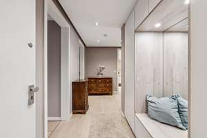 Helle, stilvolle 2-Zimmer-Wohnung in Alt-Bogenhausen – Die vollständige Adresse der Immobilie erhältst du vom Anbieter., 81679 Altbogenhausen, München – Vorschaubild 5