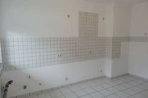 SCHÖNE 3 Zi. EG-WOHNUNG IN ESSEN HOLSTERHAUSEN MIT GARTENMITBENUTZUNG – Die vollständige Adresse der Immobilie erhältst du vom Anbieter., 45147 Frohnhausen, Essen – Vorschaubild 8