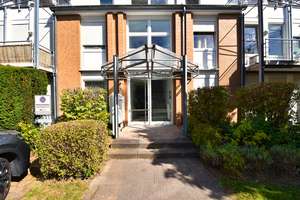 Möbliertes, modernes Appartement im "Schatten" von T-Com und Posttower! Balkon, Ruhiglage, Tiefgarag – Die vollständige Adresse der Immobilie erhältst du vom Anbieter., 53175 Friesdorf, Bonn – Vorschaubild 2