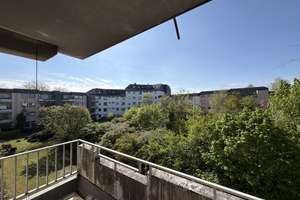 Frisch renovierte 2-Zimmerwohnung mit separater Küche und Balkon - WE10