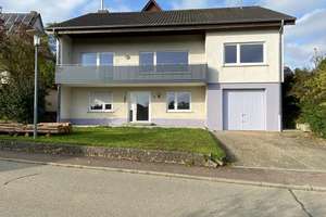 Freistehendes Einfamilienhaus mit Garten in Rosenfeld-Leidringen zu vermieten – Haldenstraße 6, 72348 Rosenfeld – Vorschaubild 1