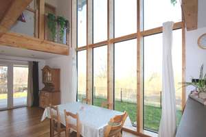 Miete auf Zeit: Hochwertiges Einfamilienhaus mit Einliegerwohnung und tollem Garten in Eiselfing – Die vollständige Adresse der Immobilie erhältst du vom Anbieter., 83549 Eiselfing – Vorschaubild 5