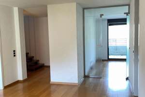 Penthouse-Ausblick & Haus-im-Haus-Gefühl: Ihr neues Familiendomizil in Stuttgart-Botnang! – Die vollständige Adresse der Immobilie erhältst du vom Anbieter., 70195 Botnang-Süd, Stuttgart – Vorschaubild 2