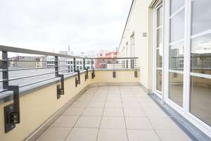 HIGH WEST: Top City-Apartment nahe Kurfürstendamm mit TG-Stellplatz – Heilbronner Straße 10, 10711 Halensee, Berlin – Vorschaubild 5