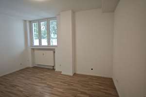 Großzügige 3-Zimmer-Wohnung in zentraler Lage – Kreuzstraße 25, 40210 Stadtmitte, Düsseldorf – Vorschaubild 3