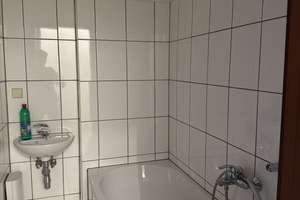 Sanierte 1,5-Zimmer-Wohnung mit Balkon und Einbauküche in ruhiger Lage – Germaniastraße 64, 68199 Neckarau, Mannheim – Vorschaubild 7