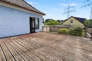 Ein Zuhause zum Wohlfühlen – Einfamilienhaus mit Dachterrasse für Paare u. Familien in Kleinostheim – Die vollständige Adresse der Immobilie erhältst du vom Anbieter., 63801 Kleinostheim – Vorschaubild 2