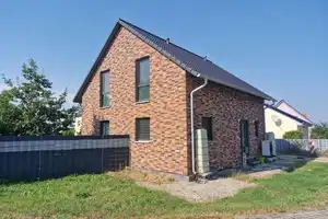 ...neuwertiges energieeffizientes Gussek Haus in Reppichau – Anhalt-Bitterfeld (Kreis) – Vorschaubild 1