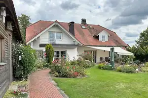 Zweifamilienhaus in landschaftlich schöner Lage – Dorfstr. 59, 16247 Barnim (Kreis) – Vorschaubild 3