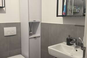 *Untermiete* Stylische 2-Zimmer-Wohnung nur 2 Minuten von der Kö – 40215 Friedrichstadt, Düsseldorf – Vorschaubild 6