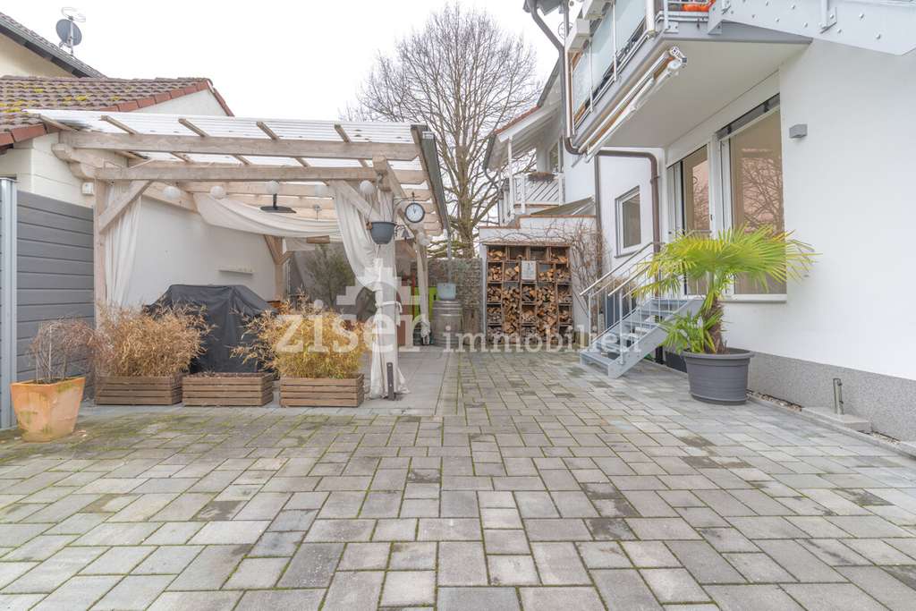 Immobilie in March - Doppelhaushälfte in March-Holzhausen! - Bild 3