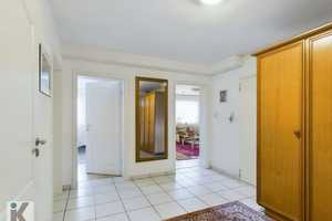 Elegantes Einfamilienhaus mit gepflegtem Garten und stilvoller Architektur – Bad Dürkheim (Kreis) – Vorschaubild 16