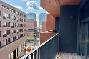 Erstbezug! Lichtdurchflutete, urbane Wohnung mit Blick zum Westfield Shoppingcenter im Eleven Decks – Die vollständige Adresse der Immobilie erhältst du vom Anbieter., 20457 HafenCity, Hamburg – Vorschaubild 1