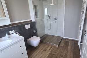 * ohne Makler* Zuhause mit Platz für Familie, Homeoffice und Gäste *von privat, ohne Makler* – Kleiberweg 10, 86199 Bergheim, Augsburg – Vorschaubild 4