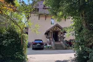 Historische Villa im Rodgebiet Pforzheim – Seltenes 4-Parteienhaus mit Altbaucharme – Die vollständige Adresse der Immobilie erhältst du vom Anbieter., 75173 Südweststadt, Pforzheim – Vorschaubild 2