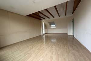 ++ Grüne Idylle vor der Tür, die Stadt im Rücken: 5-Zimmer-Wohnung mit Dachterrasse und Garten ++ – Die vollständige Adresse der Immobilie erhältst du vom Anbieter., 42655 Solingen-Mitte, Solingen – Vorschaubild 8