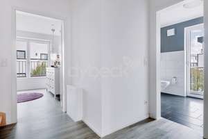 Modernes Zuhause mit Wohlfühlcharakter – KfW-70-Townhouse mit Garten, Studio und Dachterrasse. – Die vollständige Adresse der Immobilie erhältst du vom Anbieter., 21335 Rettmer, Lüneburg – Vorschaubild 20