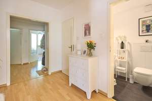 STILVOLL & HELL - 4-Raum Wohnung mit zwei Balkonen in beliebter Lage von Derendorf!! – Die vollständige Adresse der Immobilie erhältst du vom Anbieter., 40477 Derendorf, Düsseldorf – Vorschaubild 4