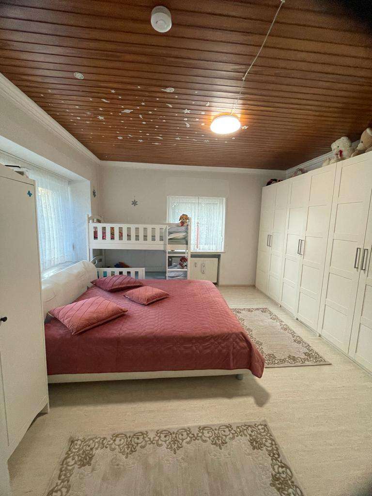 Immobilie in Rheinbach - FREIWERDEND! Großes Reihenendhaus in TOP-Lage von Rheinbach-Stadt! - Bild 0