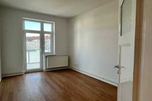 Neugründung einer 4er WG in einer stilvoll möblierten 4-Zimmer Altbauwohnung in der List! – Voßstr.  11, 30161 Hannover – Vorschaubild 11