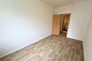 ***AB 01.07.2026*** 3-Zimmer-Wohnung im 4. Obergeschoss zu vermieten – Ringstraße 209, 4209 Grünau-Mitte, Leipzig – Vorschaubild 4