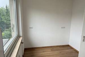 Freiheitstr, helle 2 Zimmer Wohnung, KDB, Balkon. Sackgasse. – Freiheitstr 64, 42277 Oberbarmen, Wuppertal – Vorschaubild 7