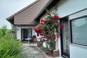 Freistehendes Wohnhaus mit Einl.whg. in schöner Stadtrandlage – Die vollständige Adresse der Immobilie erhältst du vom Anbieter., 66424 Homburg – Vorschaubild 4
