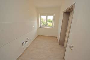 Barrierefreie Wohnung mit Aufzug und Balkon im Herzen der Landeshauptstadt nahe Universitätsklinikum – Emanuel-Larisch-Weg 21, 39112 Leipziger Straße, Magdeburg – Vorschaubild 15