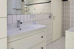 HERZSTÜCK, TEGELER SEE. Raffinierte 3 1/2 individuelle Mansarden WE mit Dachterrasse. BEZUGSFERTIG. – 13507 Tegel, Berlin – Vorschaubild 20
