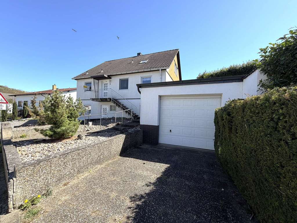 Immobilie in Appenheim - Ihr neues Zuhause mit Extras: Platz, Garten und Vermietungschance - Bild 2