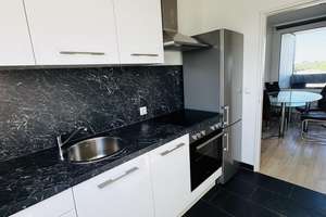 Helle & sofort beziehbare, Kliniknahe, gut gelegene 2,5 Zimmer Wohnung