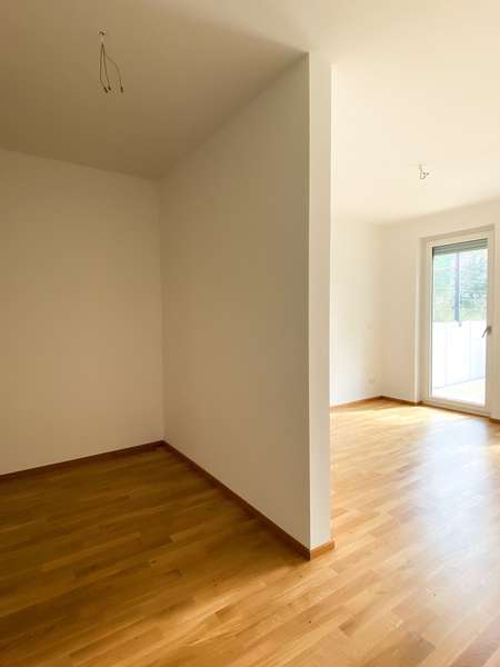 Schlafzimmer mit Ankleide.jpg