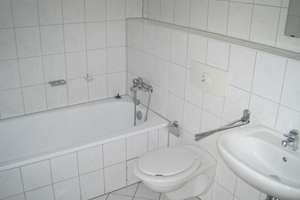 2,5 Raum Wohnung mit Balkon Nähe U35!   !WBS erforderlich! – Grummer Straße 4a, 44809 Riemke, Bochum – Vorschaubild 11
