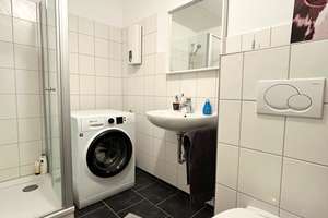 Vermietete 2 Zimmer Wohnung mit Blick auf die Weser in Bremer Bestlage – Kalkstraße 4, 28195 Altstadt, Bremen – Vorschaubild 4