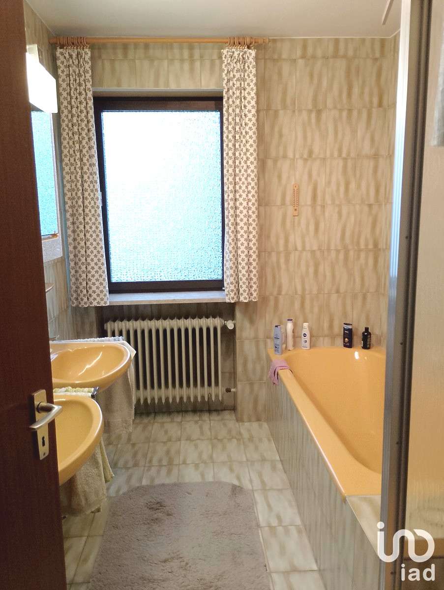 Immobilie in Lutzingen - Raum für Wachstum: Haus mit Ausbaureserve für Ihre Familie in idyllischer Umgebung - Bild 0