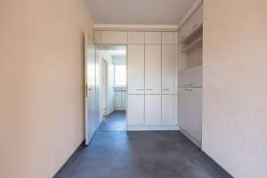 Endreihenhaus mit zwei Vollgeschossen, Vollkeller und großem Grundstück – Die vollständige Adresse der Immobilie erhältst du vom Anbieter., 22457 Schnelsen, Hamburg – Vorschaubild 11
