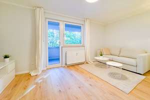 Charmante 2-RW* 1. OG* frisch saniert* EBK* moderne Möblierung* TG-SP* Süd-Balkon & Terrasse* Aufzug – Schandauer Straße 23 c, 1309 Striesen-West, Dresden – Vorschaubild 11