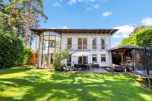 Luxuriöse Designvilla - eingebettet in eine Naturoase – Die vollständige Adresse der Immobilie erhältst du vom Anbieter., 12559 Müggelheim, Berlin – Vorschaubild 9