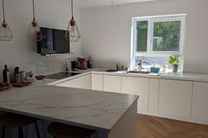 Hochwertig modernisiertes Zweifamilienhaus mit Einliegerwohnung, Wellnessbereich & großem Garten  – Die vollständige Adresse der Immobilie erhältst du vom Anbieter., 70374 Winterhalde, Stuttgart – Vorschaubild 11