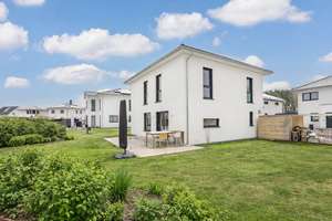 As good as new KfW-55 energy-saving house I Perfect family town villa in Rousseaupark! – Die vollständige Adresse der Immobilie erhältst du vom Anbieter., 14974 Ludwigsfelde – Vorschaubild 5