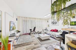 Vermietete 2-Zimmer-Wohnung mit Balkon und Stellplatz - In Zentraler Lage von Nürnberg Reichelsdorf! – Die vollständige Adresse der Immobilie erhältst du vom Anbieter., 90453 Reichelsdorf, Nürnberg – Vorschaubild 1