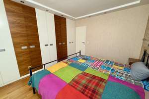 Großzügiges Wohnerlebnis: Design-Küche, Echtholzparkett & zwei Balkone – Moerser Str. 20, 47798 Cracau, Krefeld – Vorschaubild 16