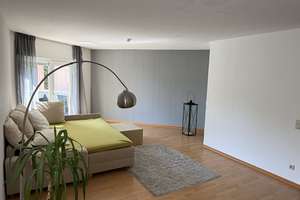 Großzügige 2-Zimmer-Dachgeschosswohnung mit zwei Balkonen in Koblenz-Güls – Die vollständige Adresse der Immobilie erhältst du vom Anbieter., 56072 Güls, Koblenz – Vorschaubild 5