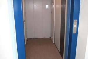DU-Hochheide, altengerechte ETW mit Aufzug, ca. 59 m², Loggia, Fernwärme, inkl. Einbauküche! – Husemannstraße 9, 47198 Hochheide, Duisburg – Vorschaubild 7