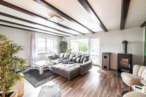 Wurster Nordseeküste // Gepflegtes Zweifamilienhaus mit guter Rendite in ruhiger Lage – Nordholz, Cuxhaven (Kreis), 27639 Cuxhaven (Kreis) – Vorschaubild 3