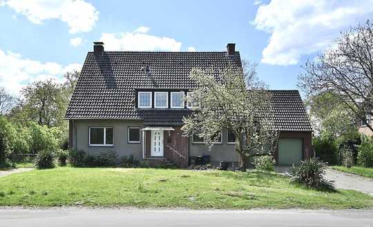 Rarität - Zweifamilienhaus idyll. Lage 2 Garagen gr. Grundstück - Haltern am See provfrei zu verk!